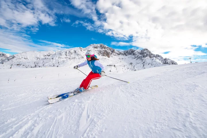 Comment choisir son équipement de ski adulte